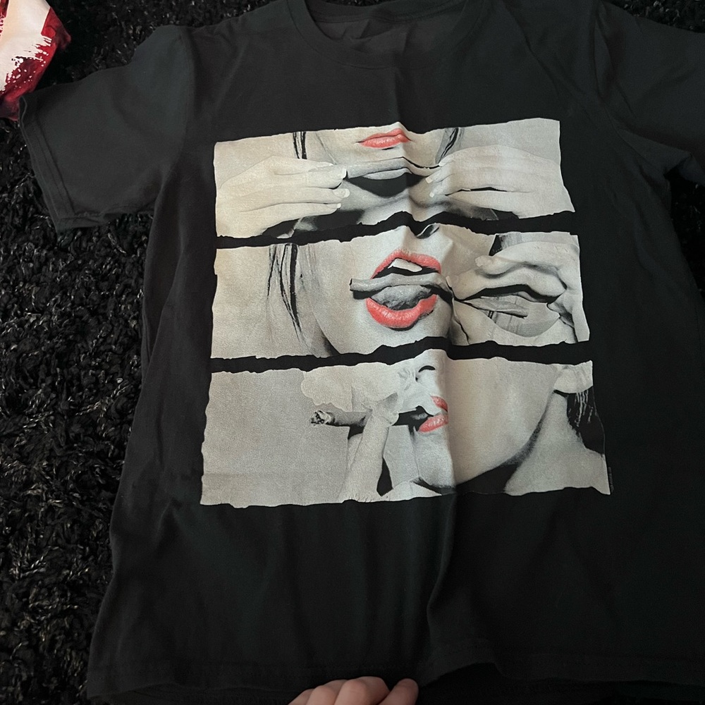 Blunt t shirt